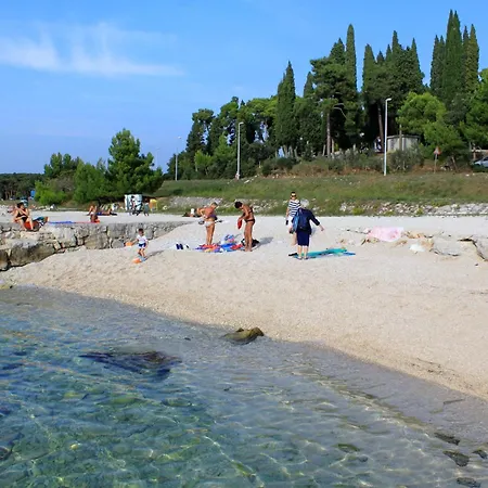 With Parking Space - 24730 Rovinj