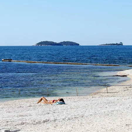 Apartament With Parking Space - 24730 Rovinj